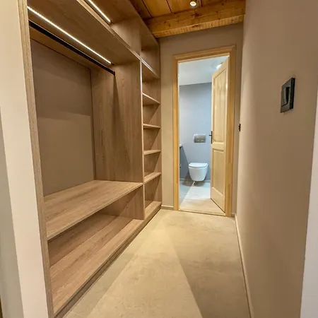 Rocky Heaven Apartment *