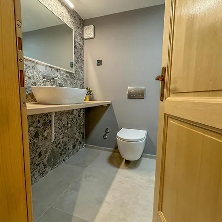 Rocky Heaven Апартаменты *