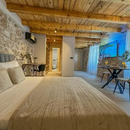 Rocky Heaven Апартаменты *